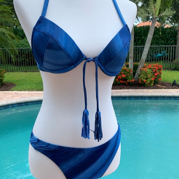 Lucky Brand Swim Suit - Picture 2 of 6